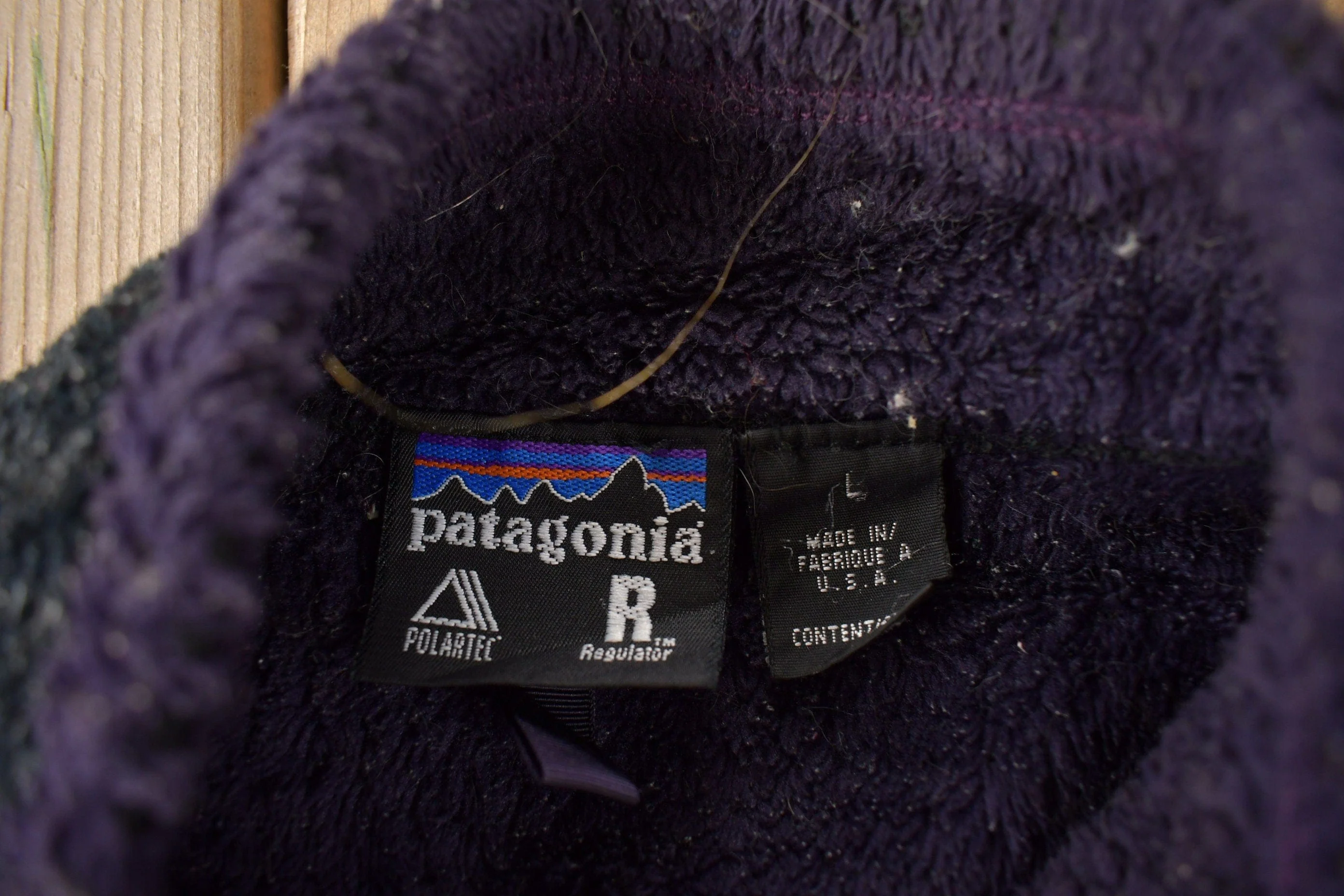 Vintage 2001 Patagonia Black Fleece Vest made In USA Men's Large - Image 5