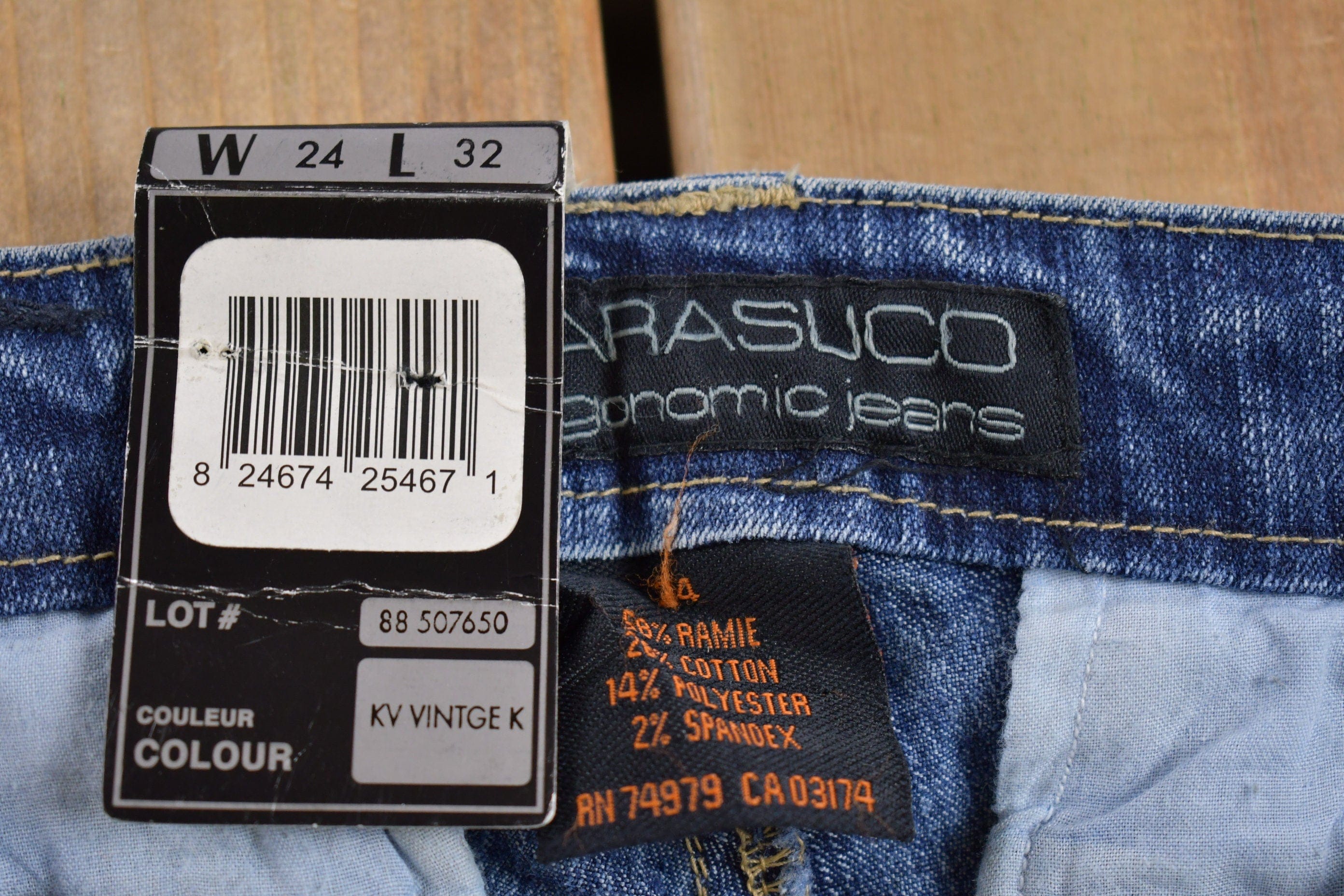 Vintage Deadstock Y2K Parasuco Flared Lowrise Cargo Jeans - Image 6