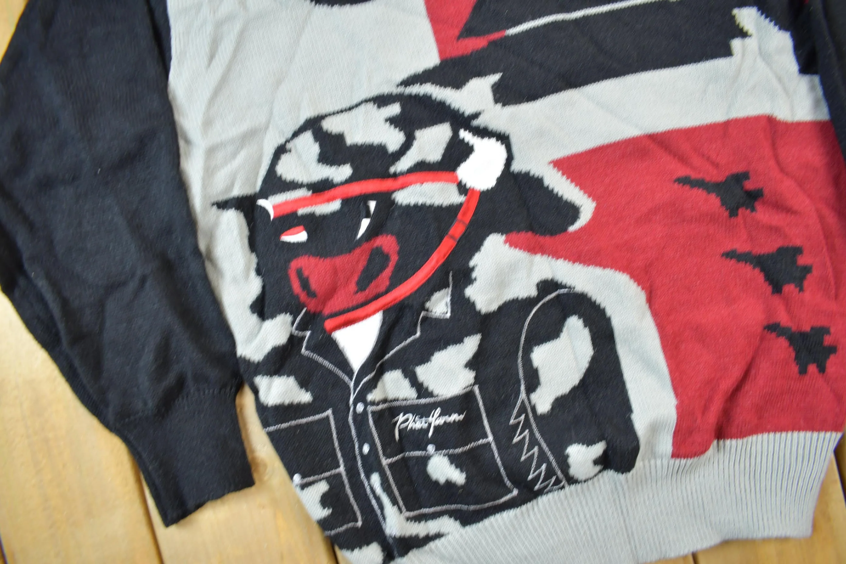 Vintage Deadstock Y2K Phat Farm Embroidered Military Cow Knit - Image 3