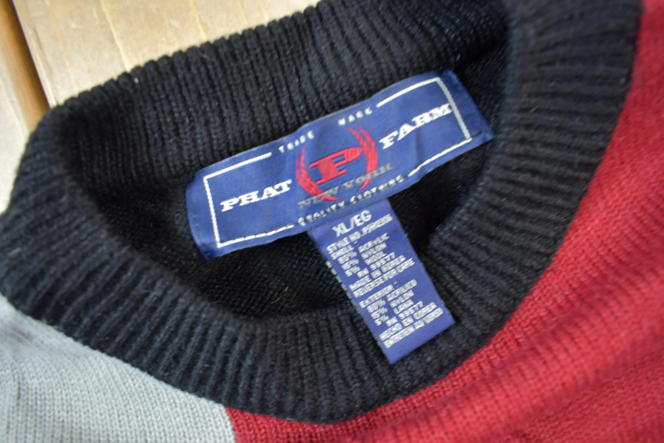 Vintage Deadstock Y2K Phat Farm Embroidered Military Cow Knit - Image 5