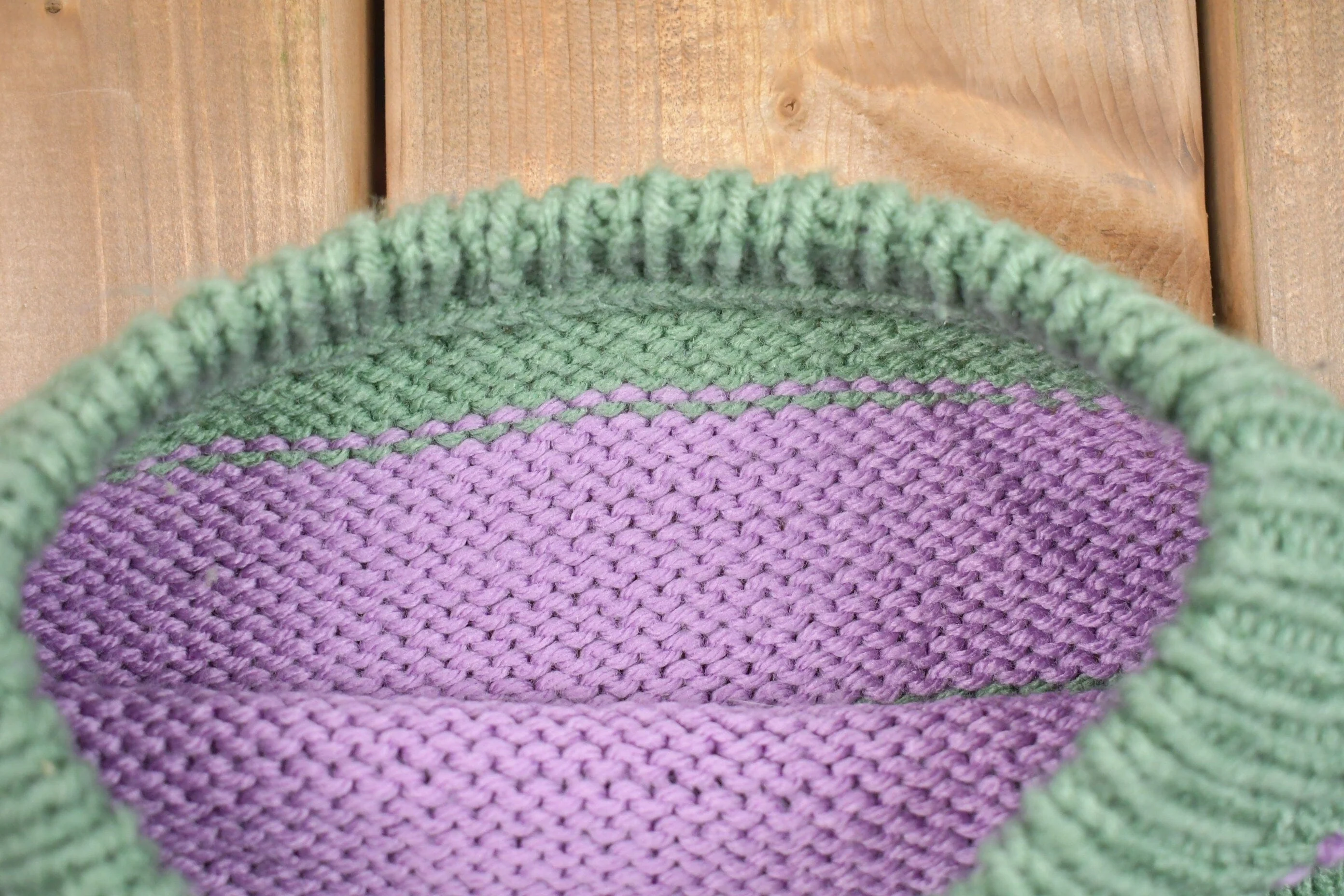 Vintage Green & Purple Hand Made Knitted Crewneck Sweater Men's XL - Image 3