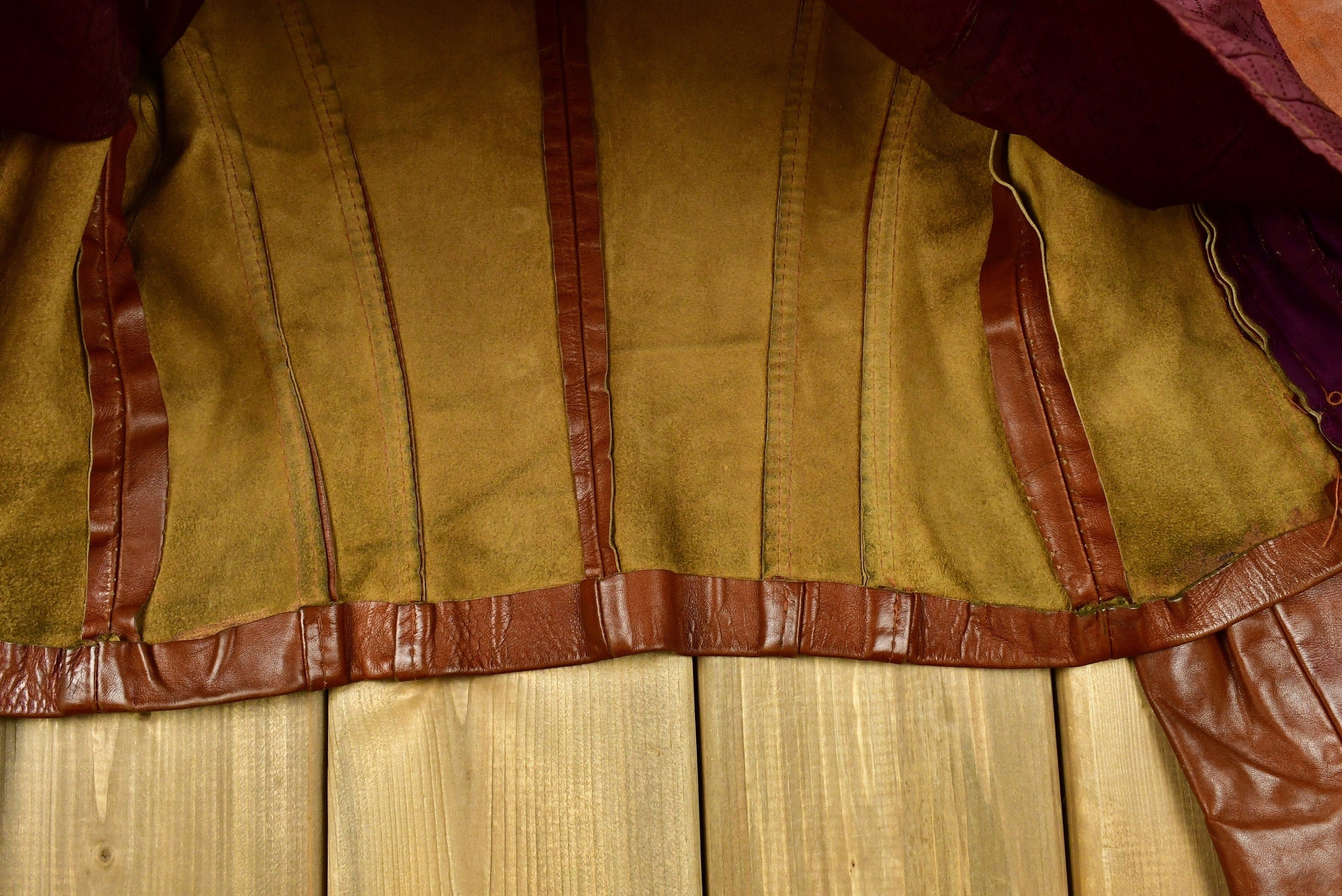 Vintage Women's 1960s Leather Jacket - Image 6