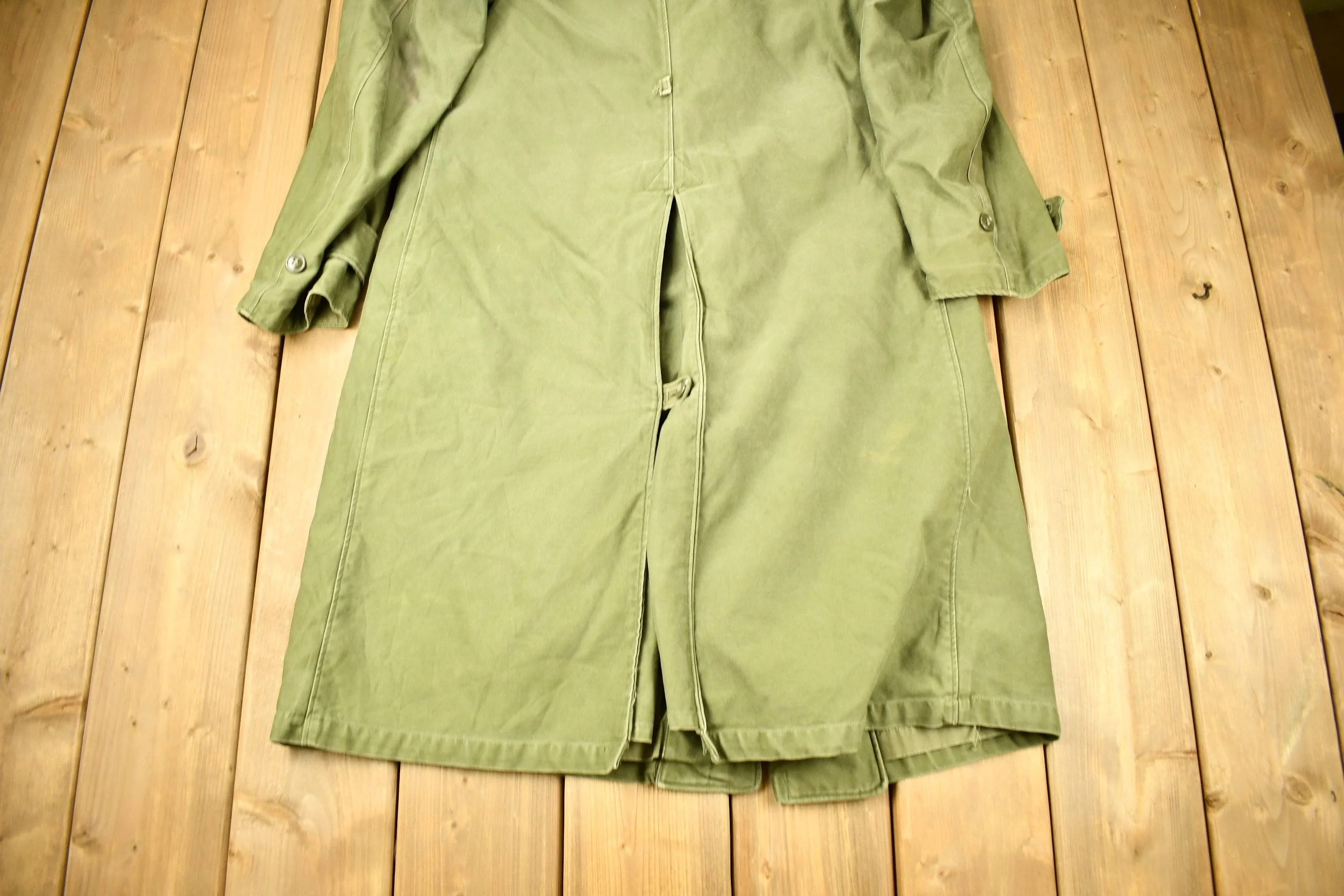 Vintage WW2 Military Button Up Trench Coat - Image 4