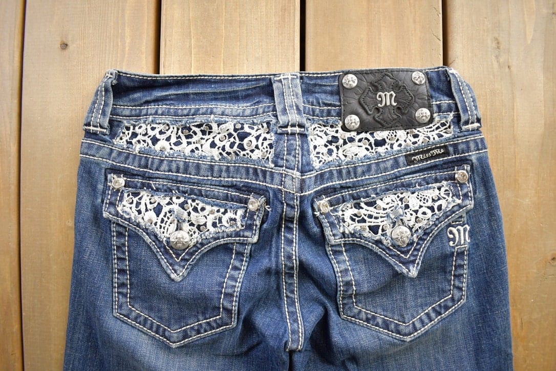 Vintage Y2K Miss Me Bedazzled Cowgirl Western Boot Cut Low Rise Jeans Women's 26 x 33 - Image 3