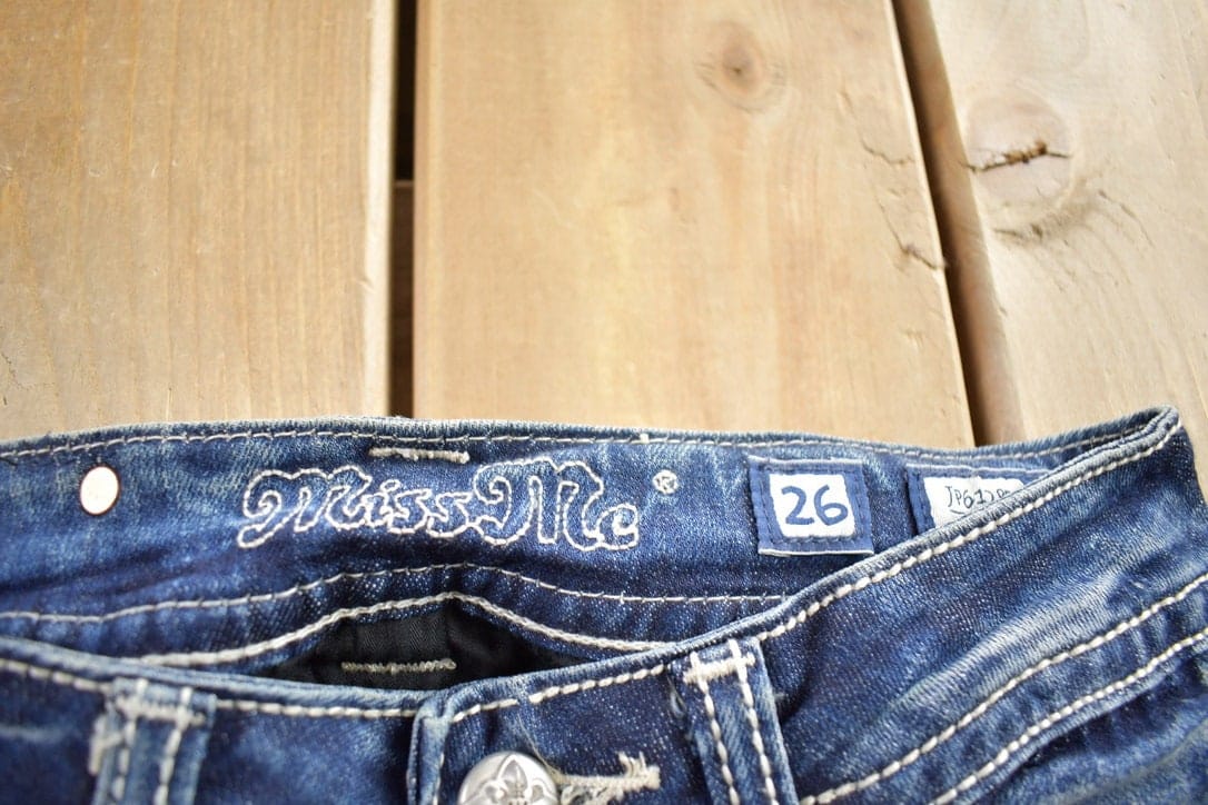 Vintage Y2K Miss Me Bedazzled Cowgirl Western Boot Cut Low Rise Jeans Women's 26 x 33 - Image 7
