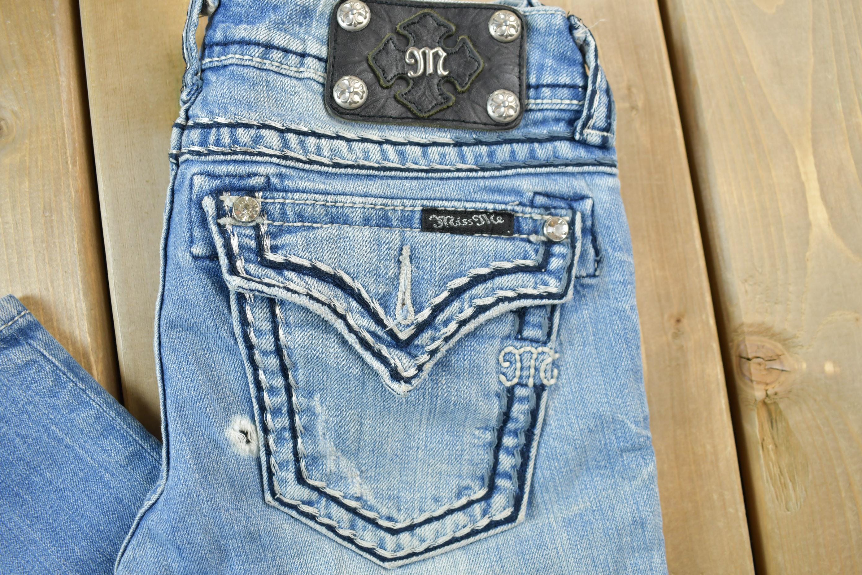 Vintage Y2K Miss Me Bedazzled Cowgirl Western Boot Cut Low Rise Women's 26 x 33 - Image 6