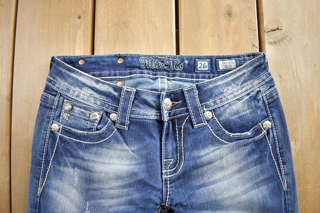Vintage Y2K Miss Me Bedazzled Cowgirl Western Boot Cut Low Rise Jeans Women's 26 x 33 - Image 4
