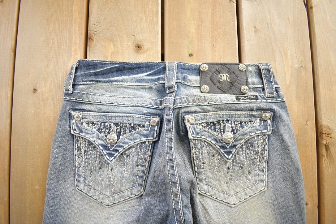 Vintage Y2K Miss Me Bedazzled Embroidered Boot Cut Low Rise Jeans Women's 26 x 33 - Image 6