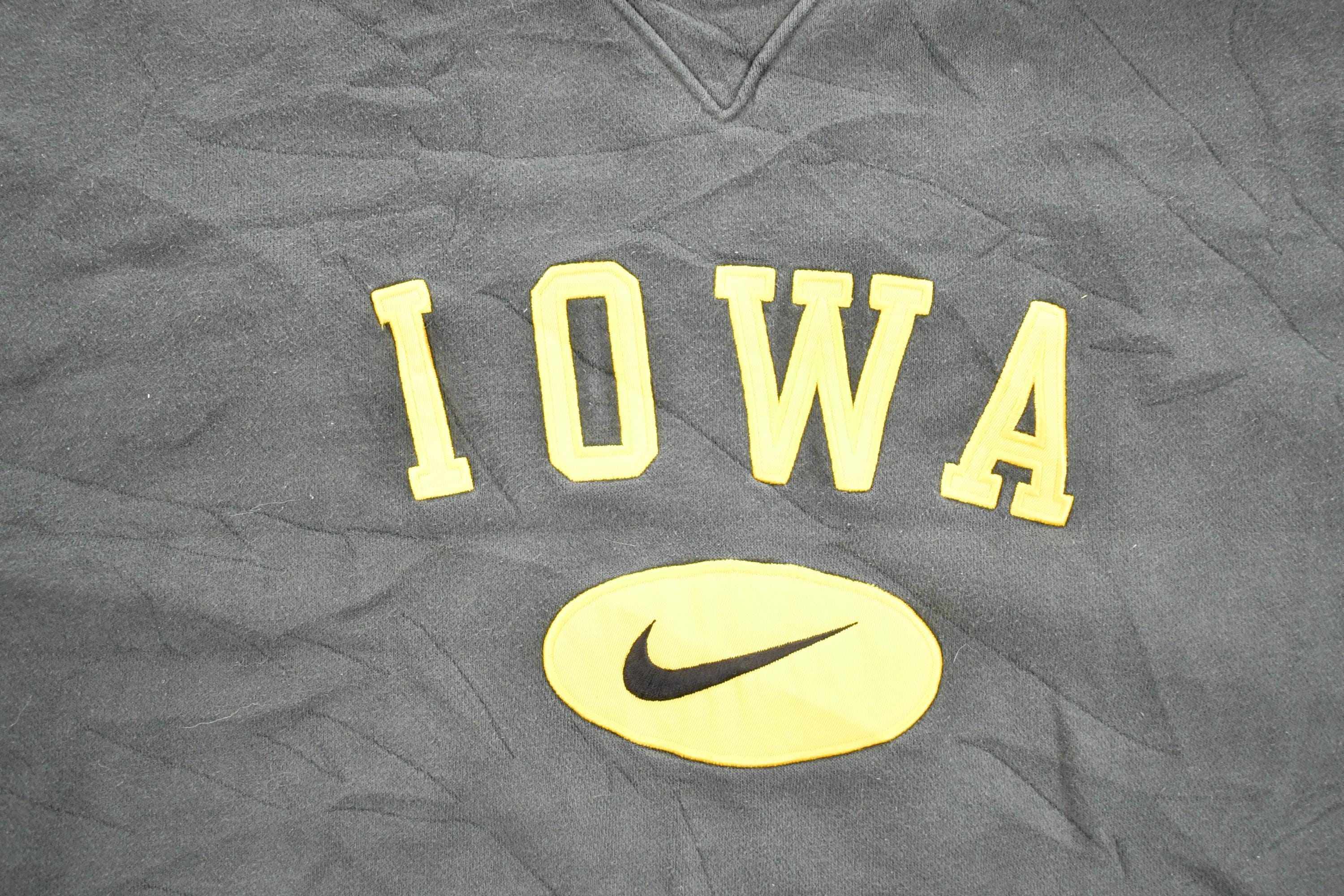 Vintage Y2K Nike Iowa Hawkeyes University Crewneck Sweater Mens XXL - Image 3