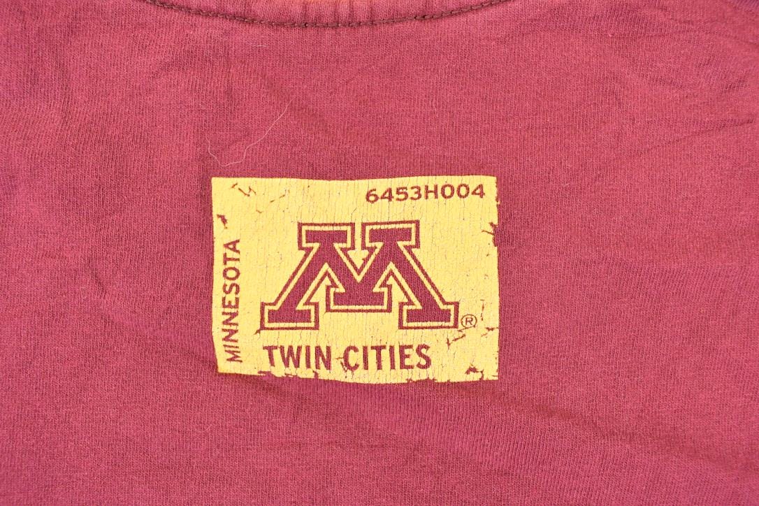 Vintage Y2K Nike Minnesota Golden Gophers Collegiate T-Shirt Men's XXL - Image 4