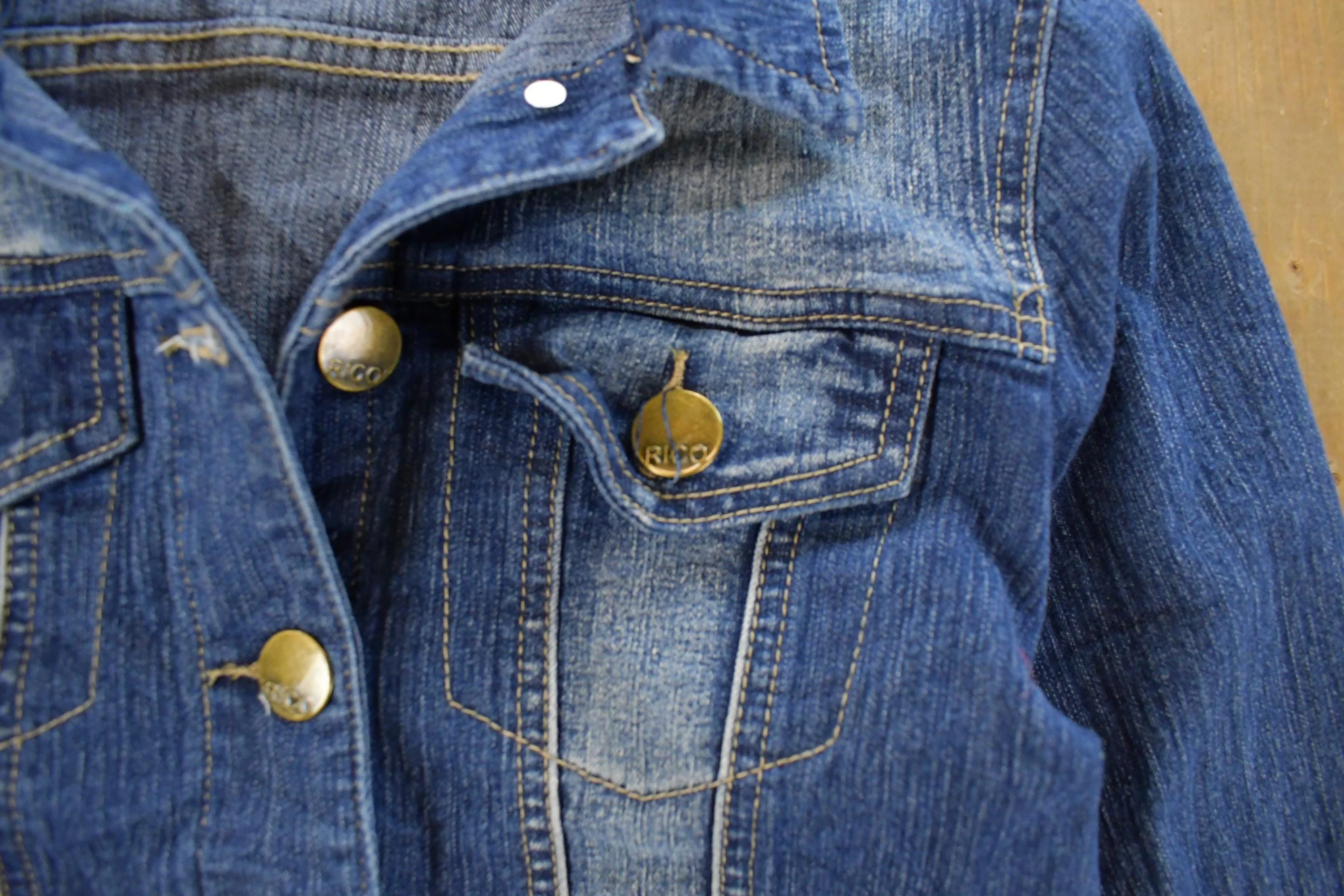 Vintage Y2K Rico Jeans Denim Trucker Jean Jacket Women's Small - Image 5