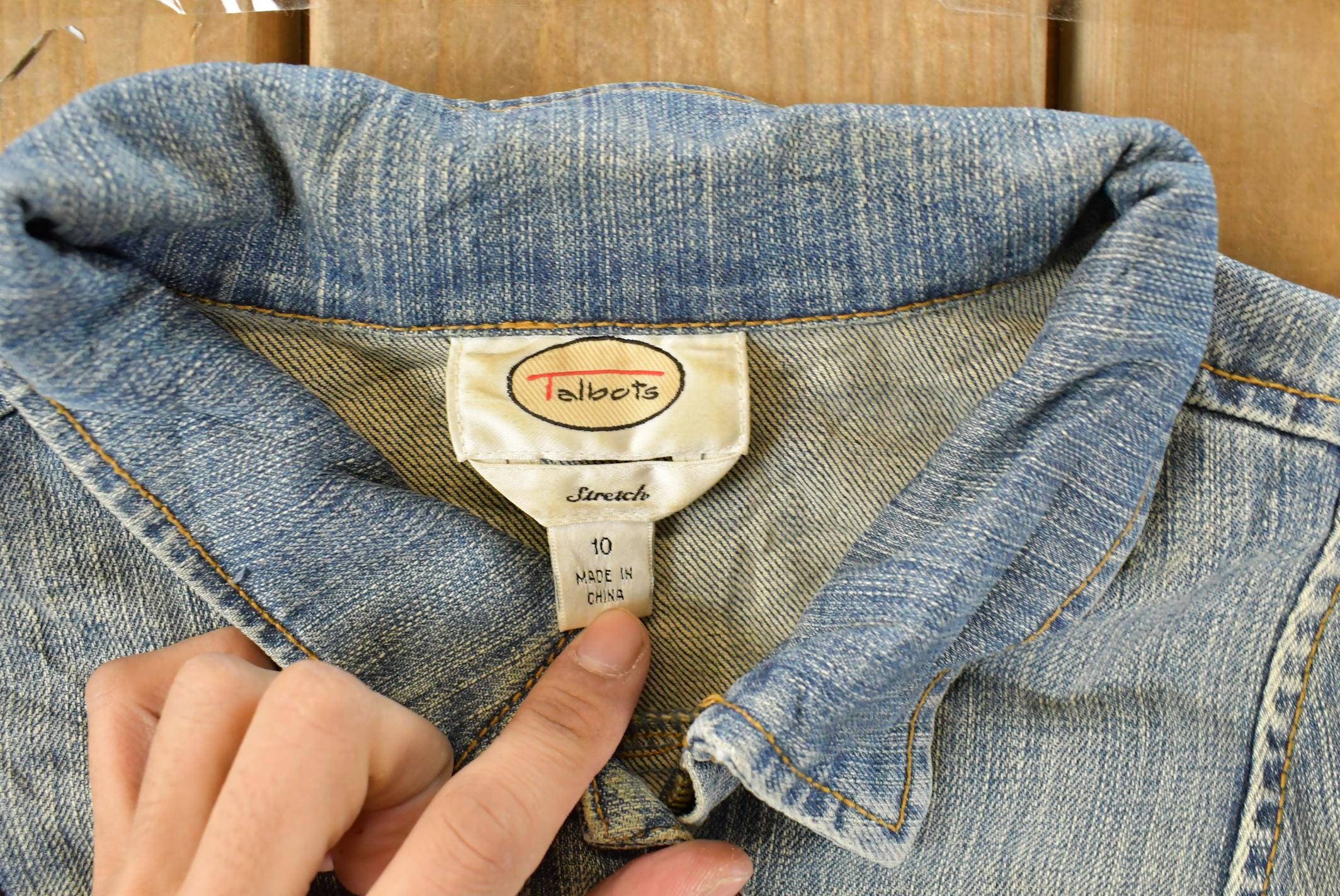 Vintage Y2K Talbots Denim Trucker Jean Jacket Women's Small - Image 4